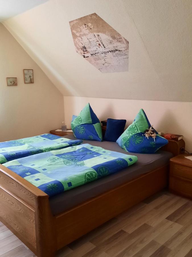 Ferienwohnung Am Schloss Reuterstadt Stavenhagen Exteriör bild
